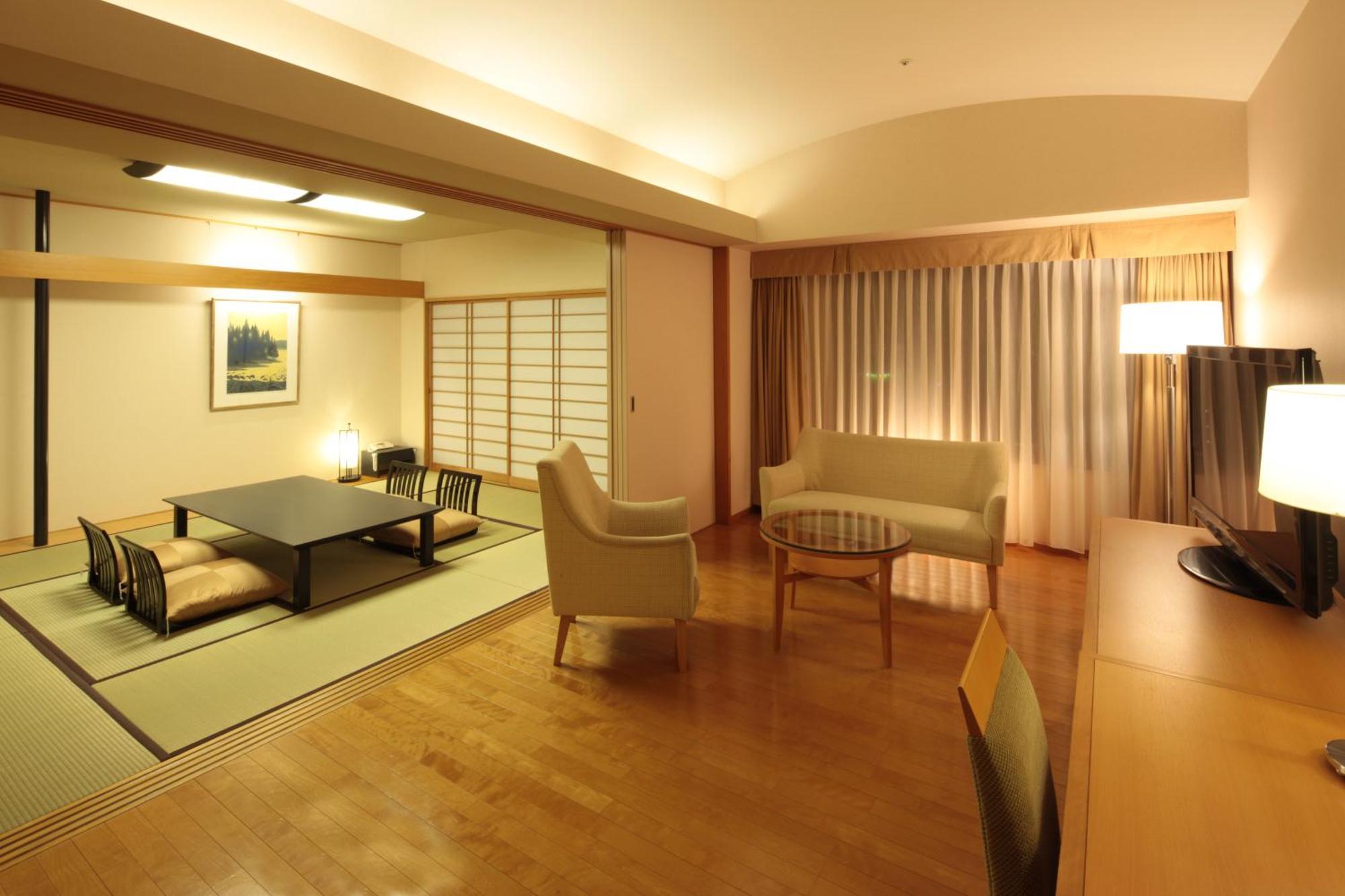 Royal Pines Hotel Urawa Saitama Room photo