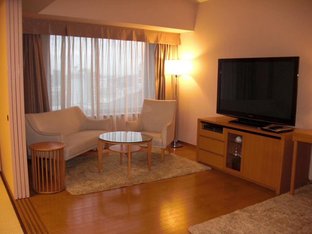 Royal Pines Hotel Urawa Saitama Exterior photo
