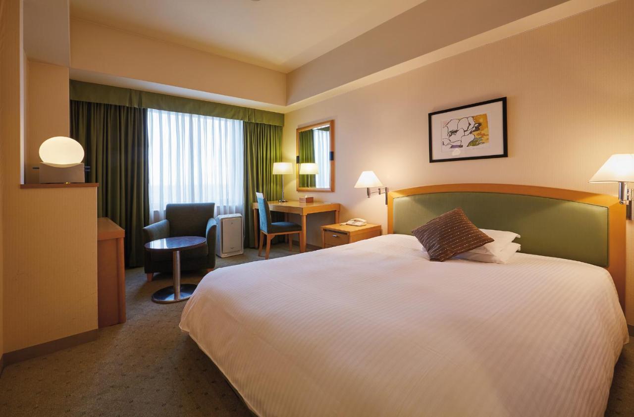 Royal Pines Hotel Urawa Saitama Exterior photo